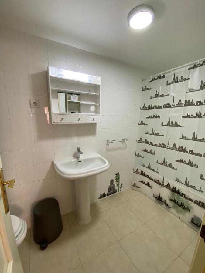Nice Rooms In A Shared Apartment In The Centre Of Corralejo Habitaciones En Piso Compartido Exterior photo