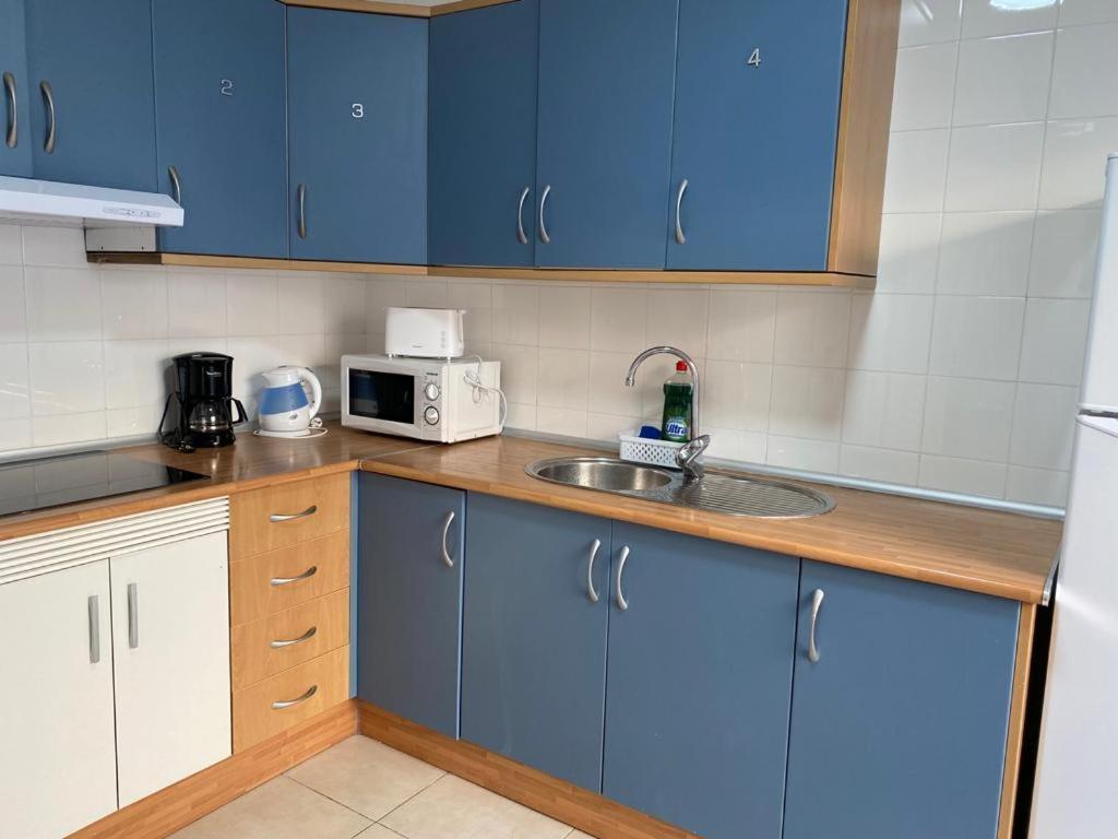 Nice Rooms In A Shared Apartment In The Centre Of Corralejo Habitaciones En Piso Compartido Exterior photo