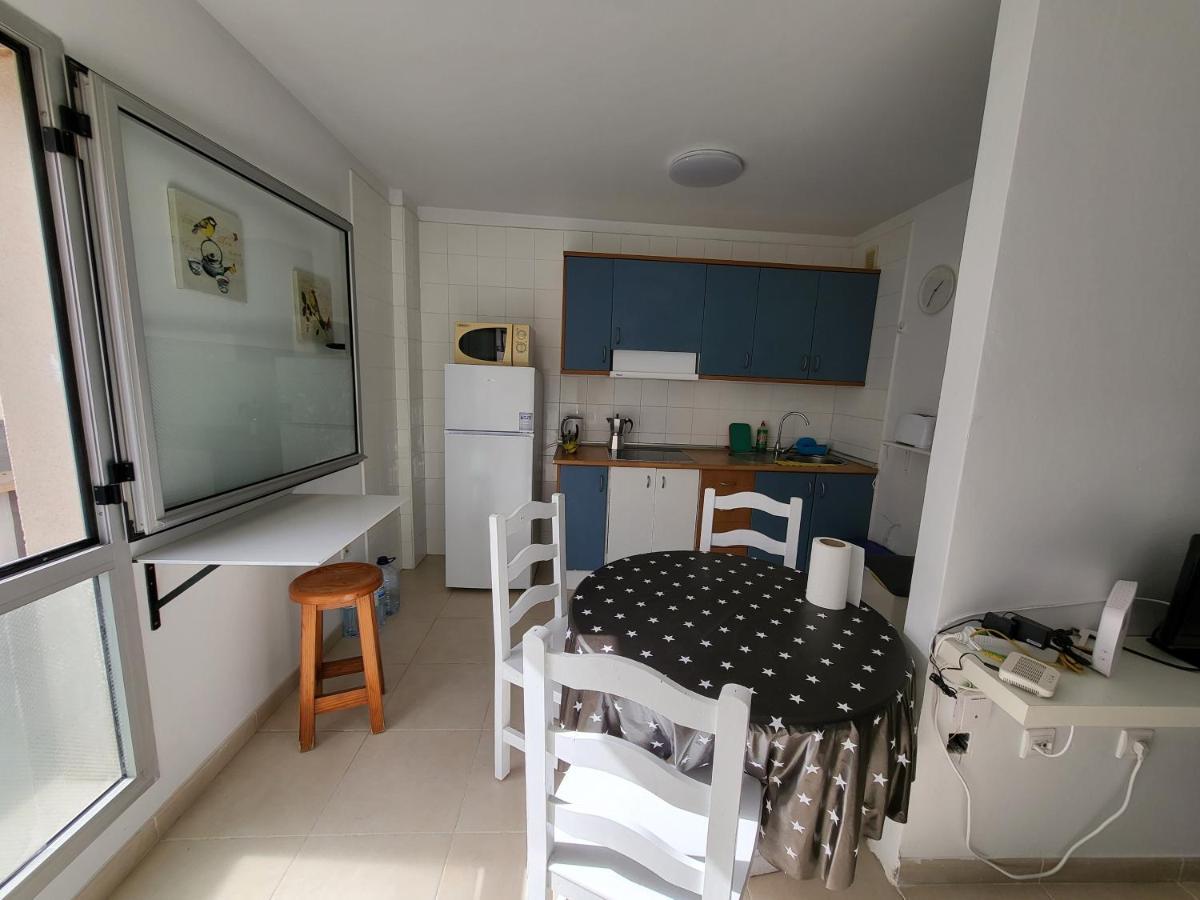 Nice Rooms In A Shared Apartment In The Centre Of Corralejo Habitaciones En Piso Compartido Exterior photo